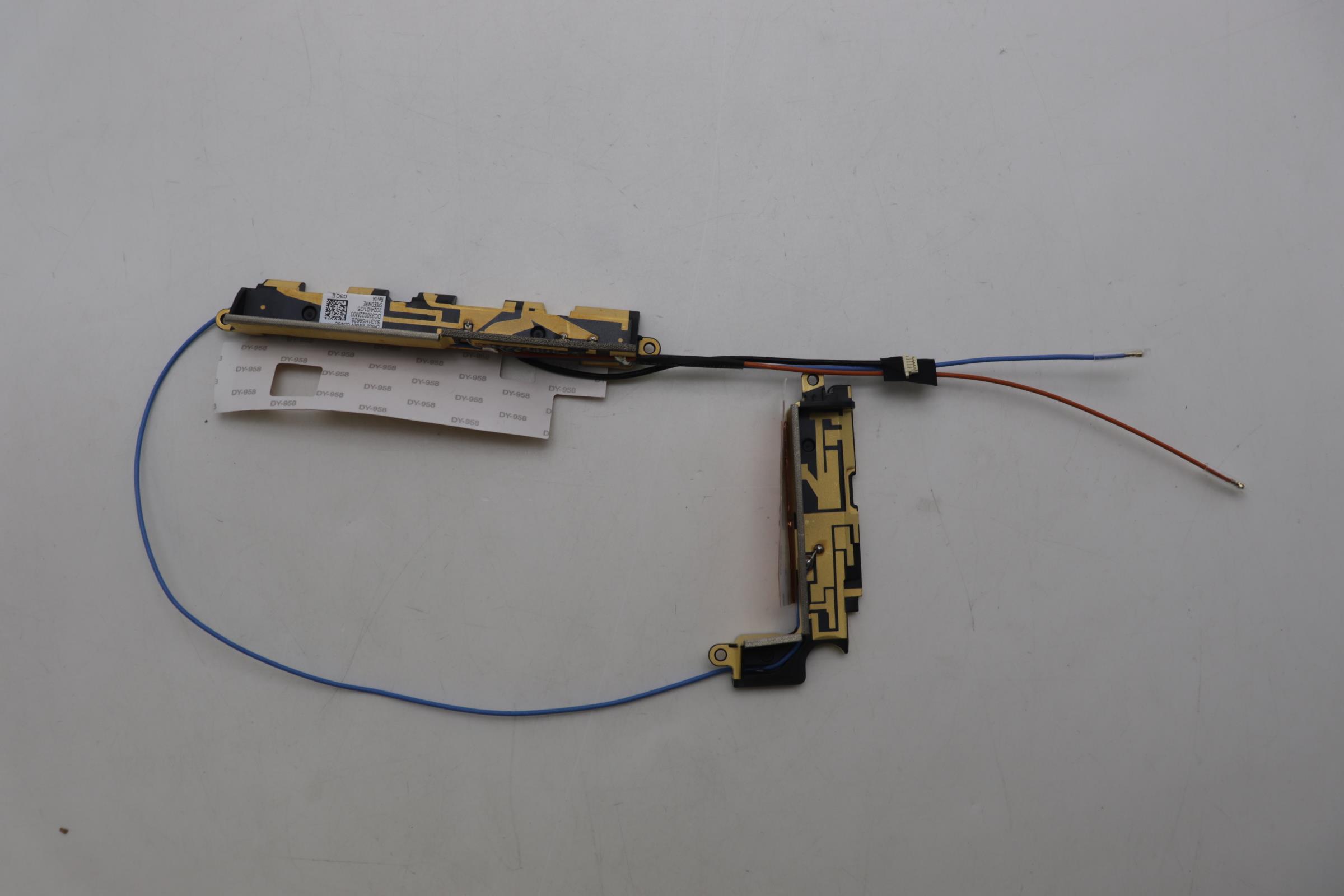 Ersatzteil Lenovo WWAN-Antenne für P16v G2 - bulk